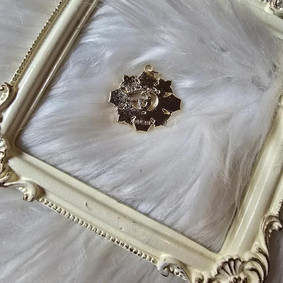 Euc Gucci Charm Pull Multi Colored Gems - Picture 3 of 3